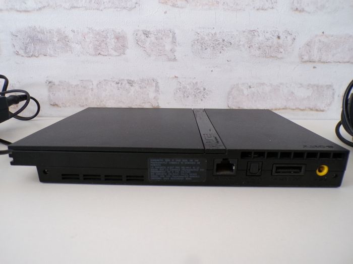 Console - Play Station 2 - PS 2 - Sony - photo numéro 5