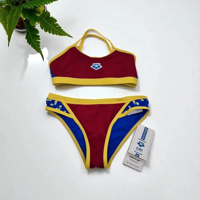 Arena icons bikini cross back solid * taille 34 *