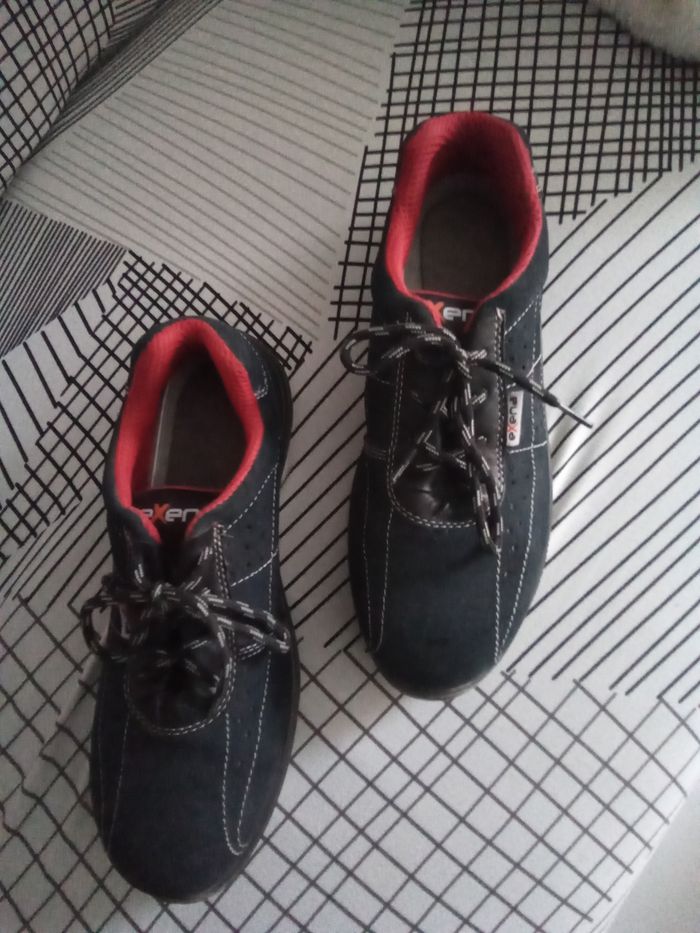 Chaussures securite T 41 Exena - photo numéro 2