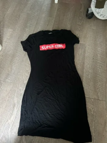 Robe noir
