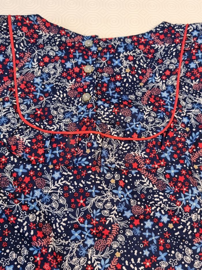 ⚘️🩷Sublime Blouse neuve 8 ans fille (jamais portée)🌿 - photo numéro 4