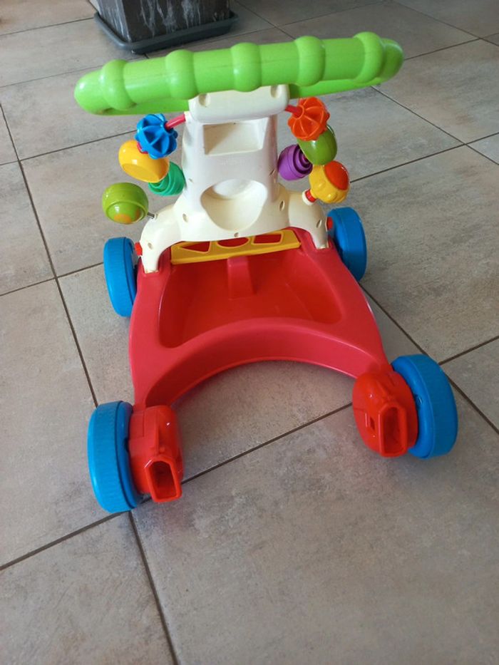 Chariot de marche, trotteur Fisher Price - photo numéro 2