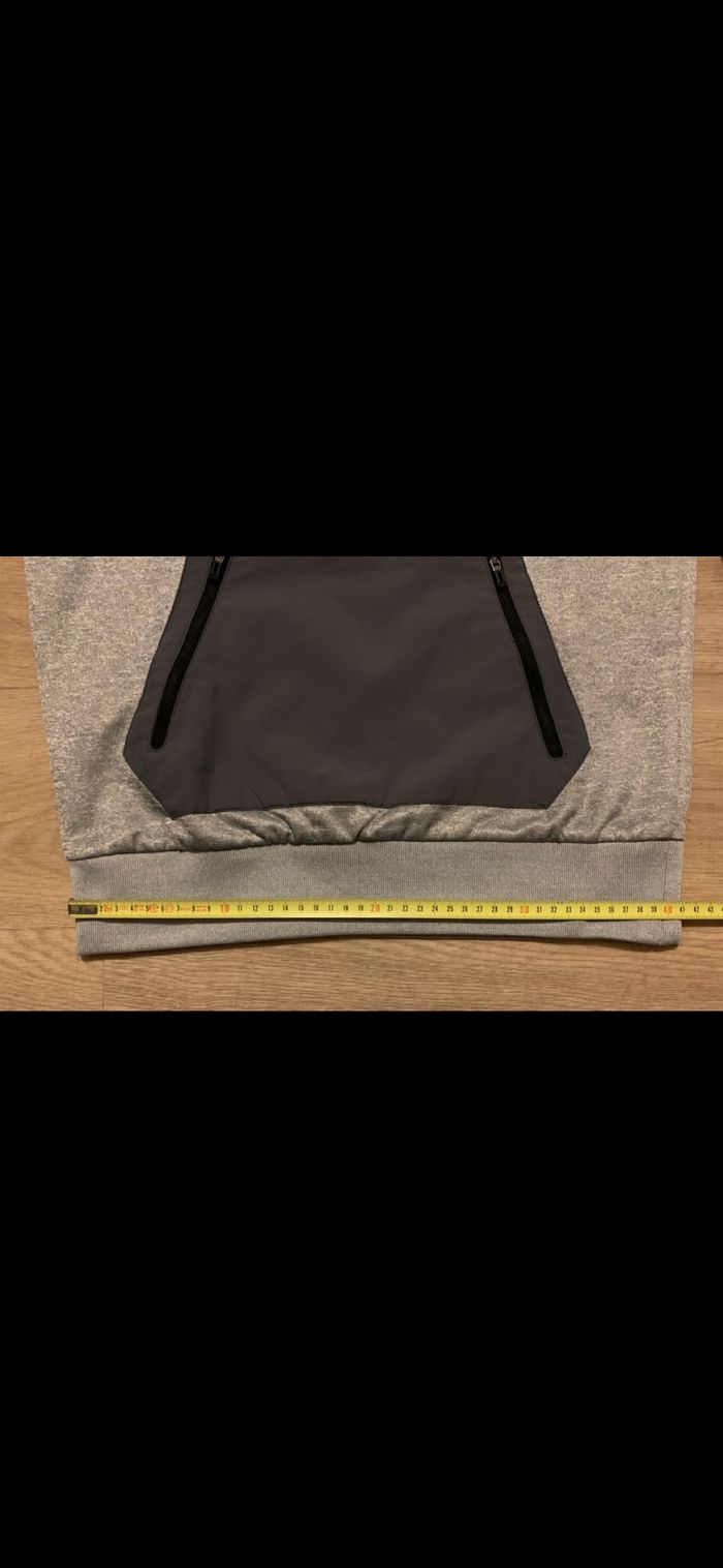 Pull ellesse à capuche taille S adulte couleur gris parfaite état - photo numéro 5