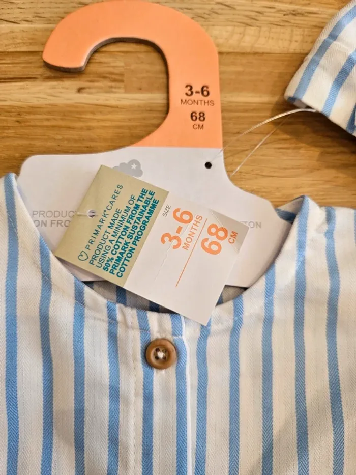 Robe 6 mois neuve - photo numéro 2