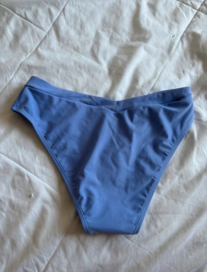Bas de maillot de bain bikini violet Lila taille S/36 neuf - photo numéro 6