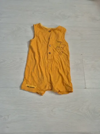 Combinaison short winnie l'ourson