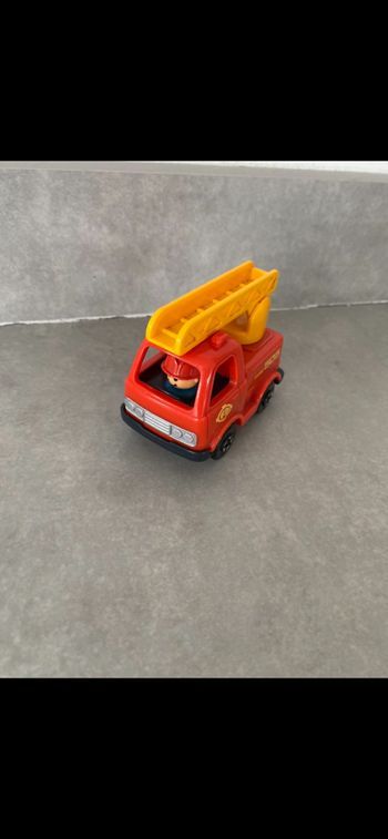 Camion de pompier à traction