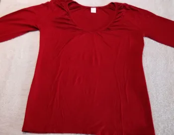 Tee-shirt rouge Camaïeu T3 (40) (réf perso CAR16)(familleac72)
