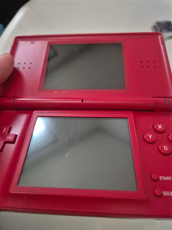Console Nintendo ds lite rouge et jeux - photo numéro 2