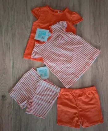 Lot ensembles 6 mois neufs avec étiquette