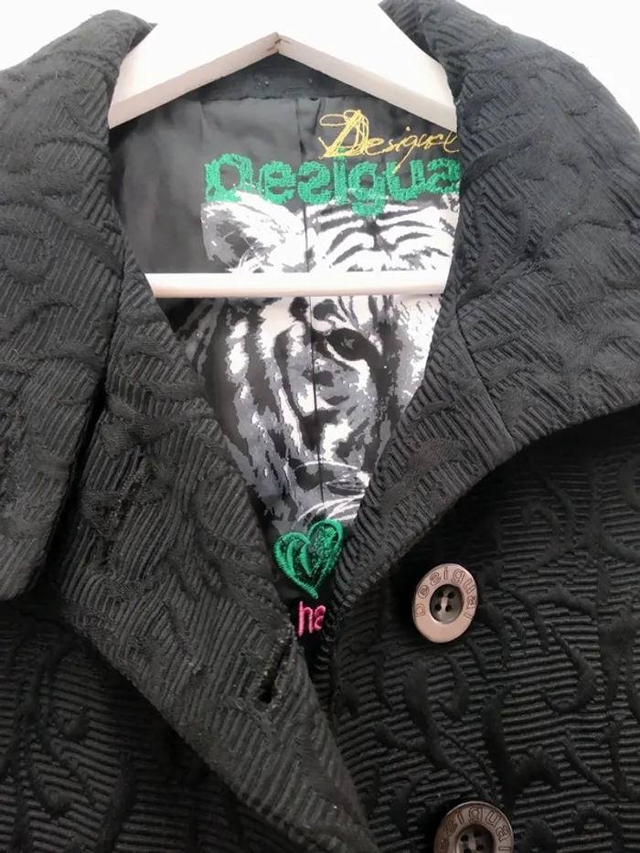 Beau manteau Desigual taille 40 - photo numéro 2