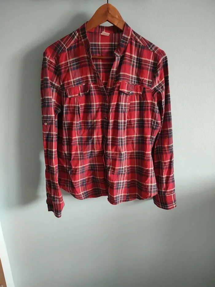 Chemise à carreaux