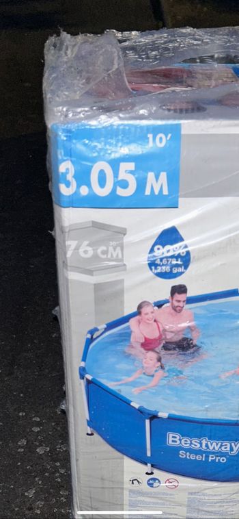 Piscine tubulaire neuve jamais ouvert 3,05 m
