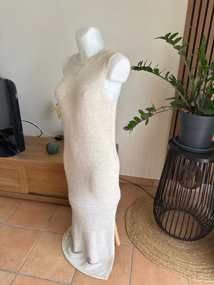 Robe longue beige sans manches - photo numéro 2