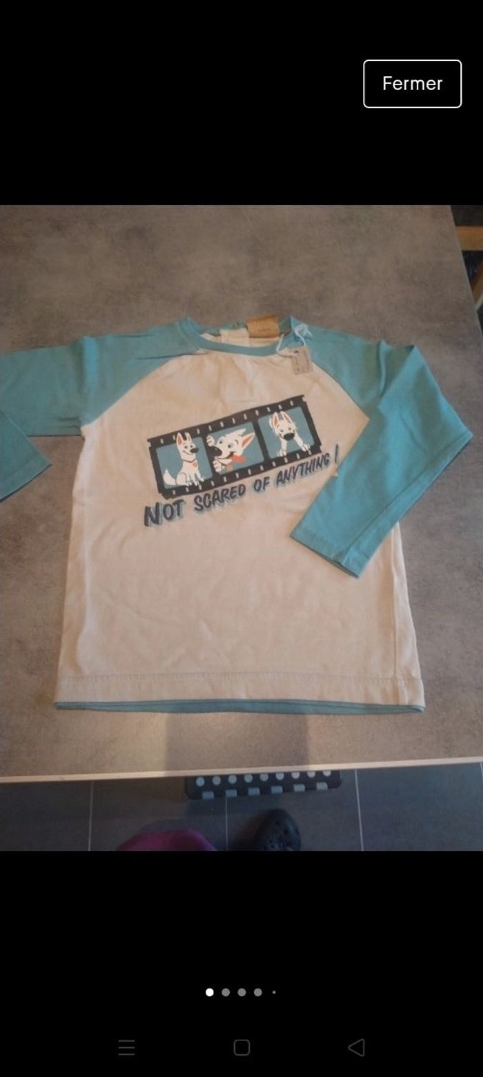 T-shirt m-l "Volt" 4 ans