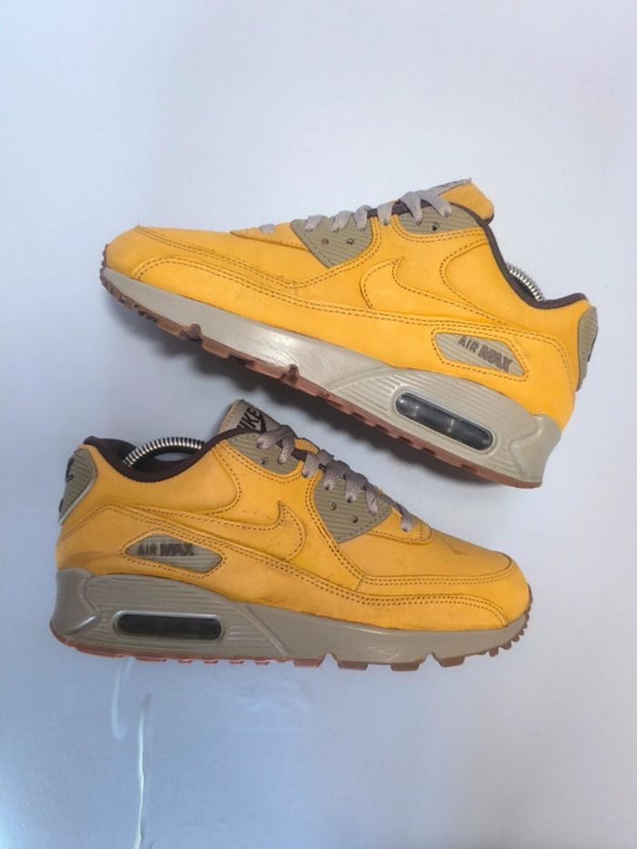 Baskets Nike air max 90 wheat pack marron pointure 37 bon état sans boîte - photo numéro 2