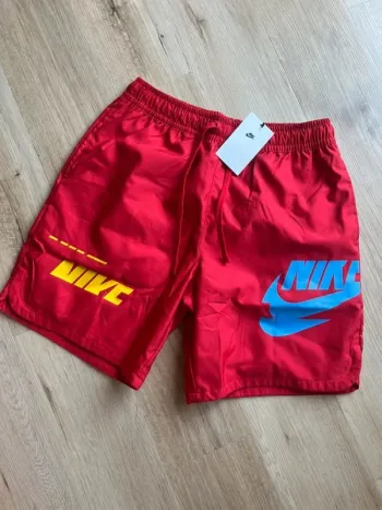 Short Nike Rouge S