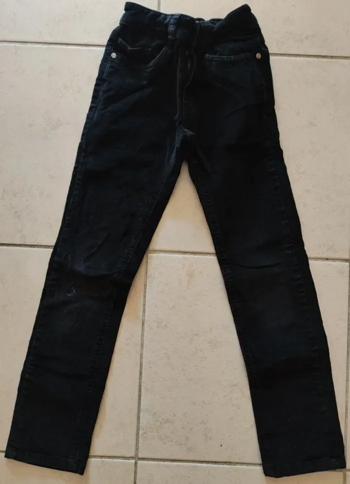 Pantalon noir côtelé velours noir taille 7 ans Orchestra