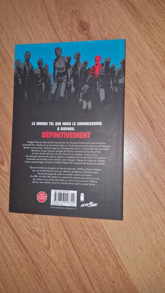 Walking tome 15 - photo numéro 3