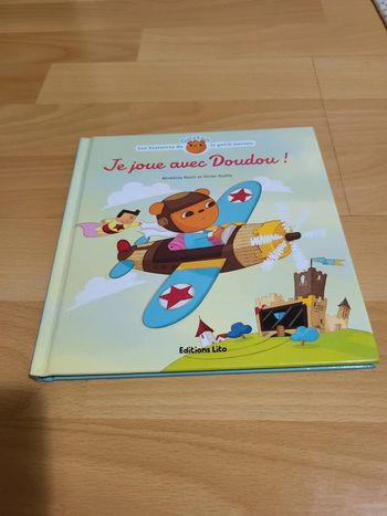 Livre « Je joue avec Doudou »