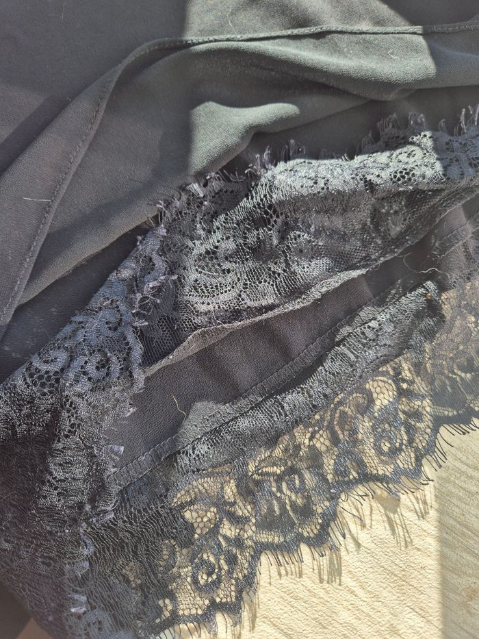 Top noir - photo numéro 3