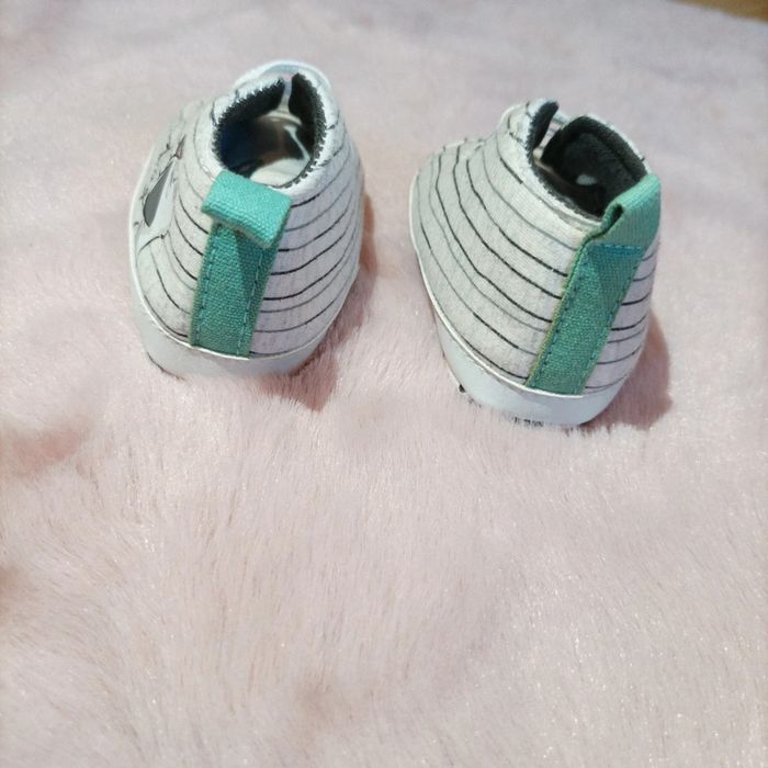 Peti Chaussons bébé - photo numéro 2