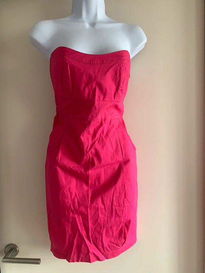 Robe bustier, cache-cache