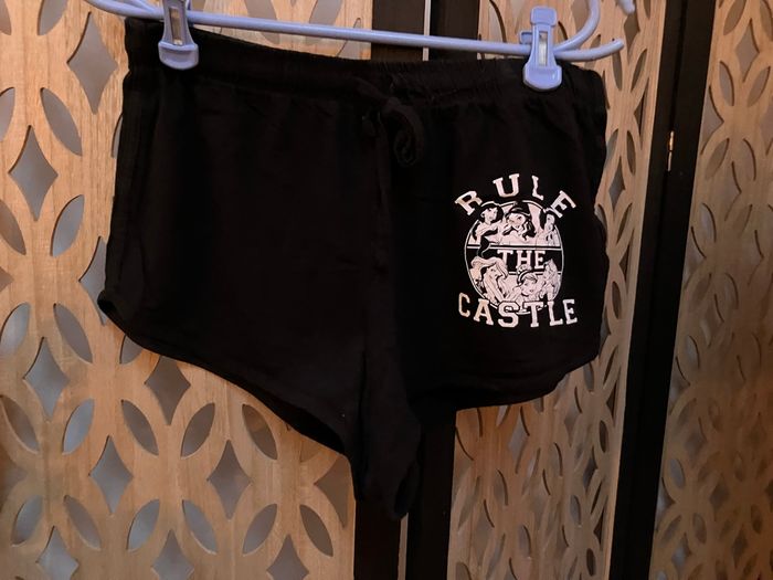 Short princesse taille 40 - photo numéro 3