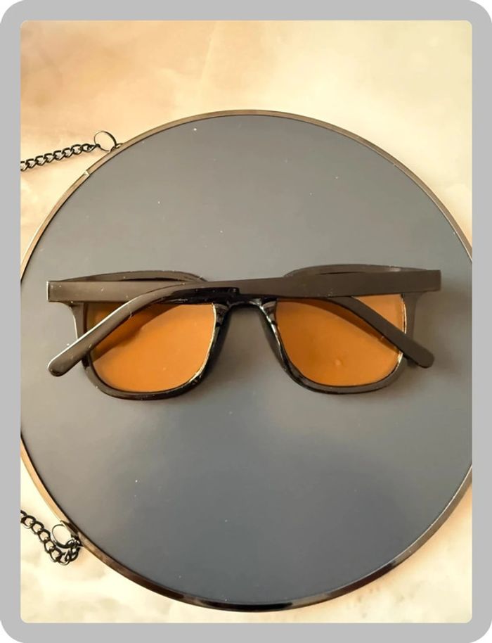 Lunette de soleil noire / jaune - photo numéro 2