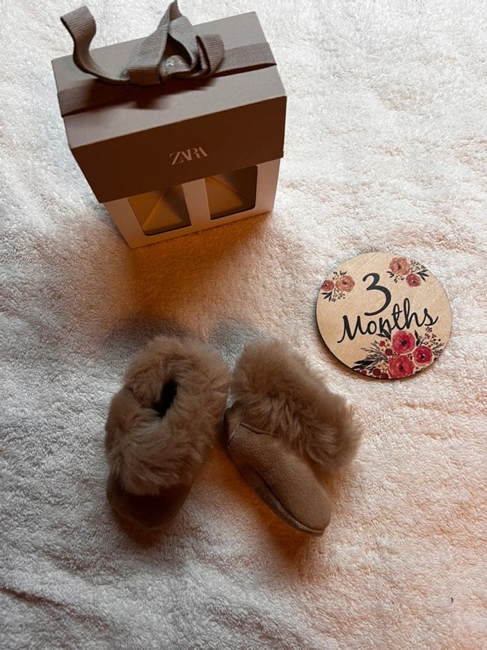 Chaussons bébé 3 mois (taille 15/16) - photo numéro 2