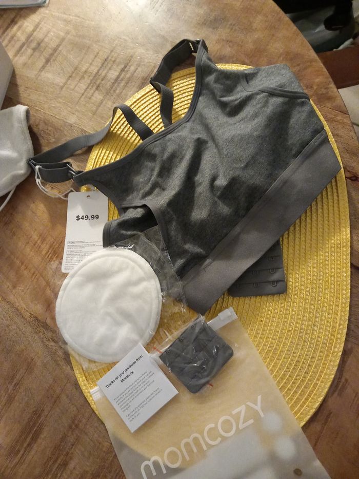 Brassière allaitement et tire lait momcozy