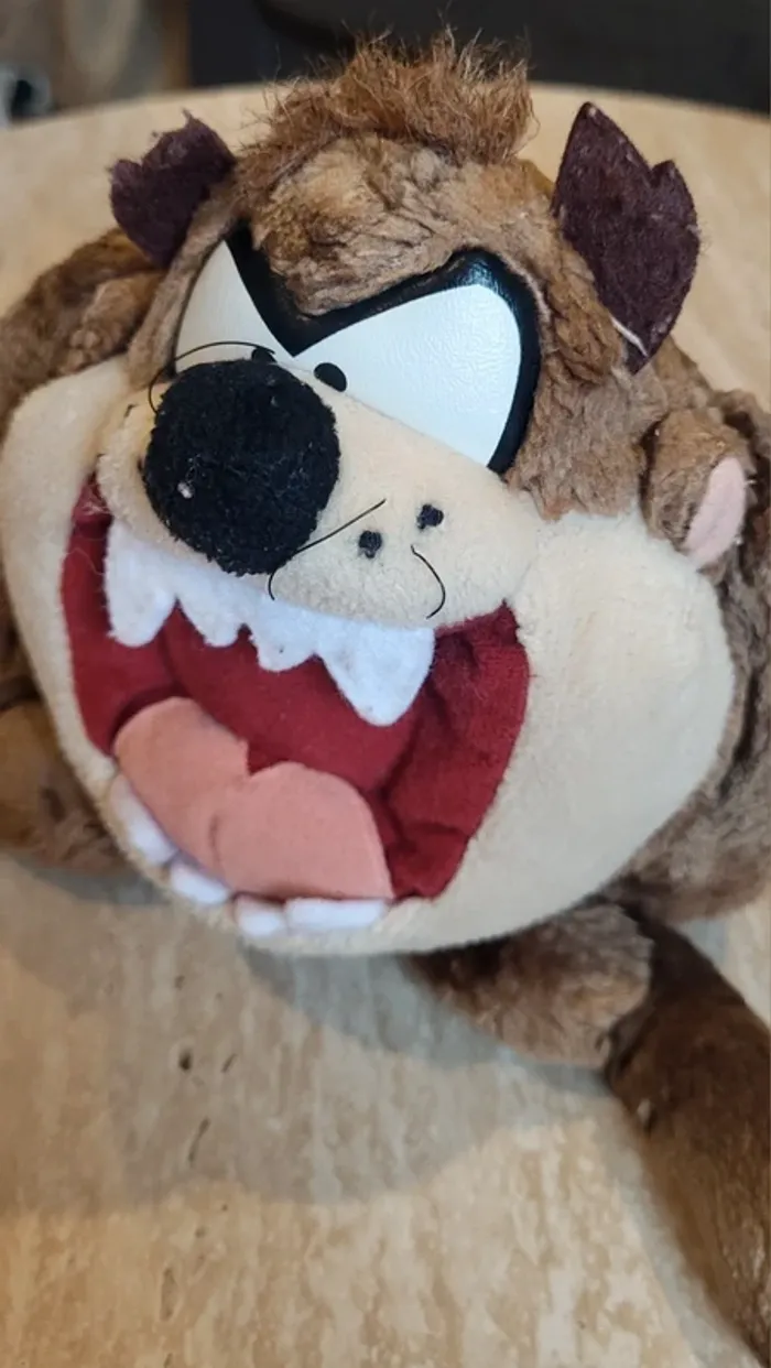 Peluche vintage Taz Looney Tunes Collector - Marron - Très bon état - photo numéro 3