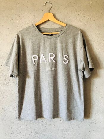 Teeshirt brodé Shein taille 38 🌻