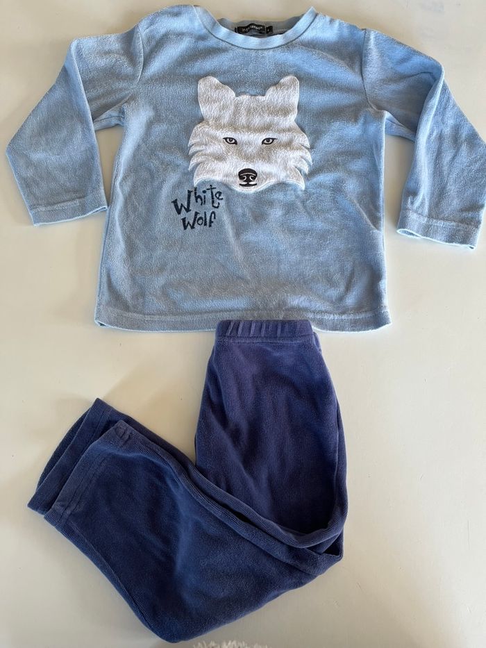 Pyjama 2 pièces White Wolf 4 ans
