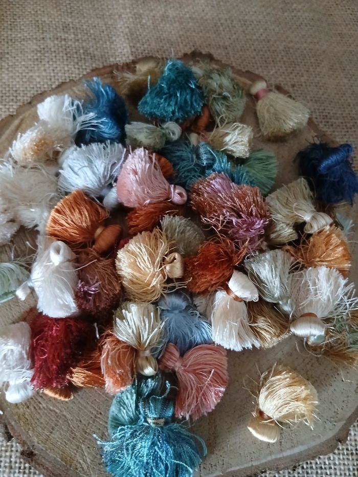 Lot de 50 glands pompons multicolore - photo numéro 2