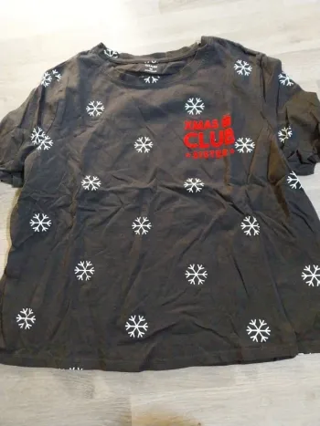 Tee-shirt femme taille M kiabi noël