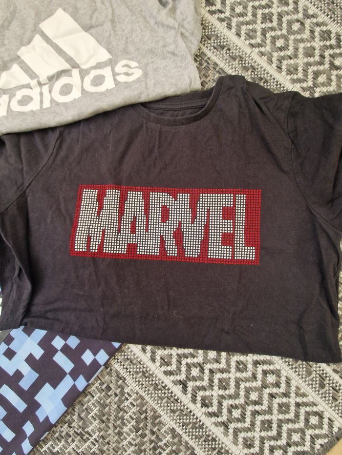 Lot T-shirts - photo numéro 2