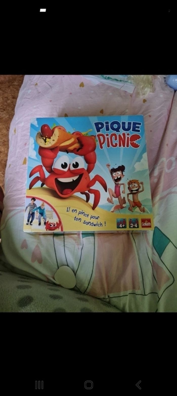 Lot jouet / jeux de societer
