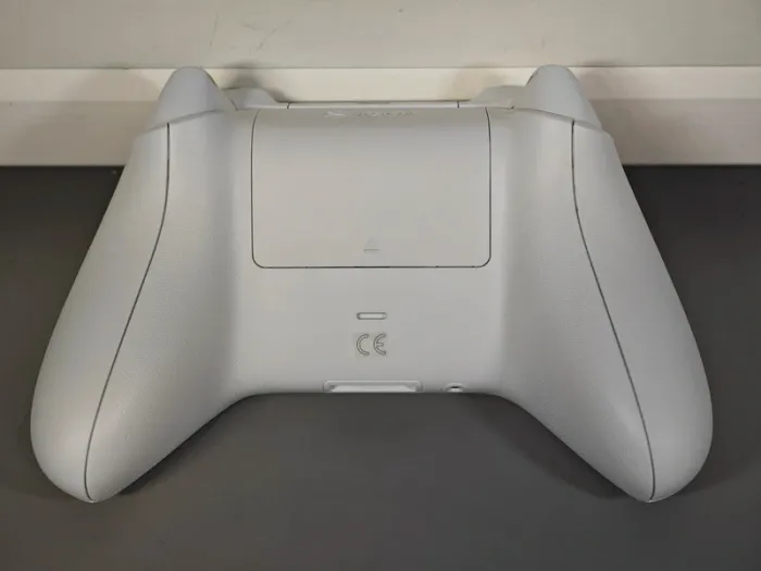 Console XBox Series X All Digital Robot White / 1To/ Manette/ Garanti 1 an - photo numéro 9