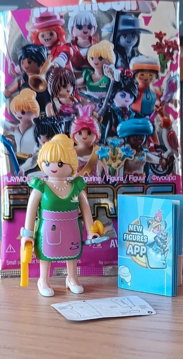Playmobil personnage couturière neuf - photo numéro 2