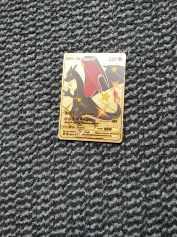 Carte pokémon Dracaufeu v 079/073 noir