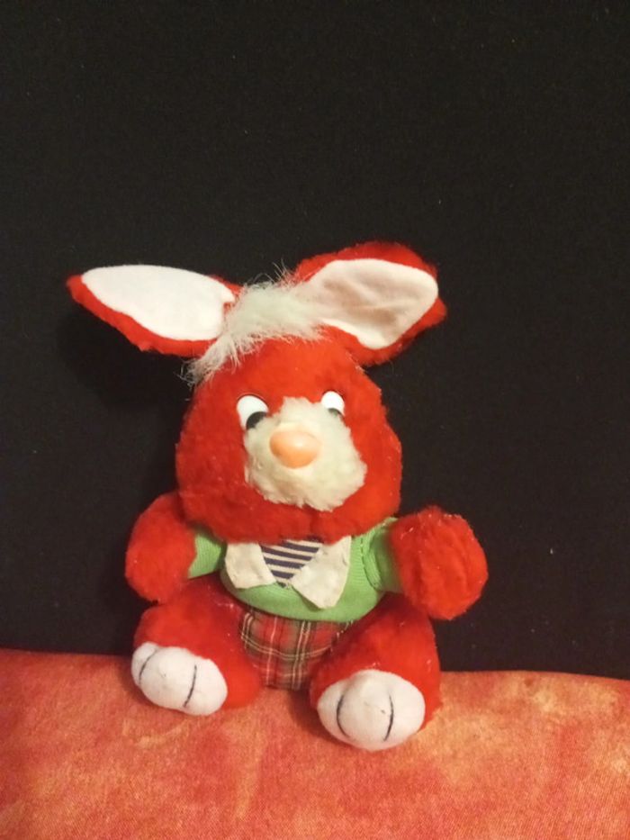 Lapin rouge et blanc vintage - photo numéro 3