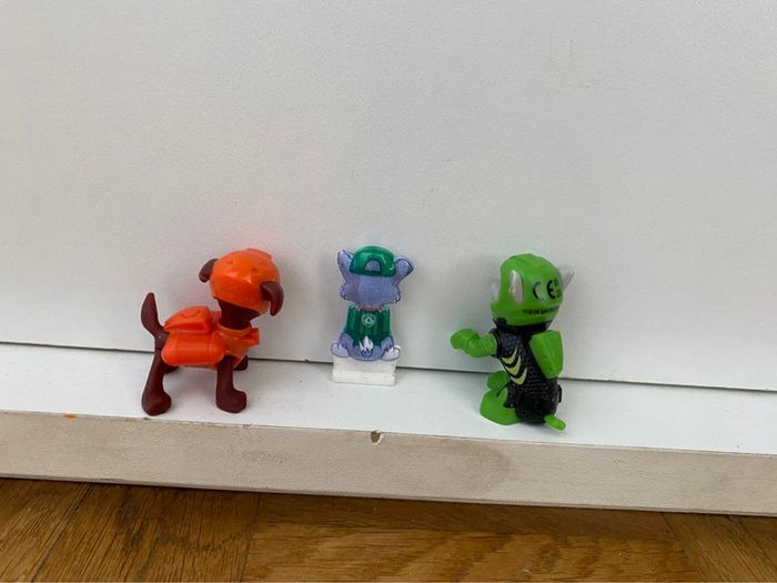 Lot figurine - photo numéro 2