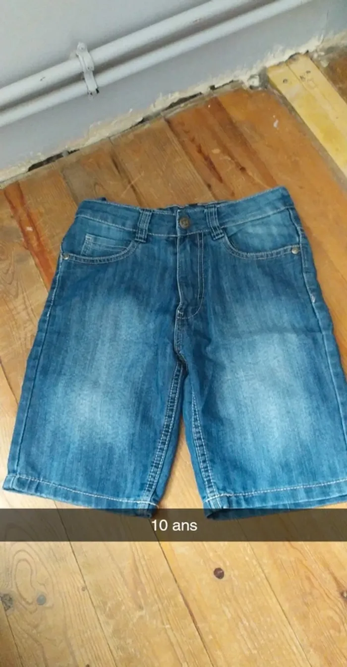 Short jeans