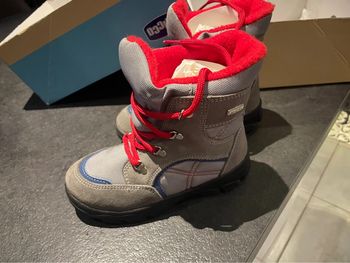CHICCO chaussure randonnée gris et taupe pointure 27
