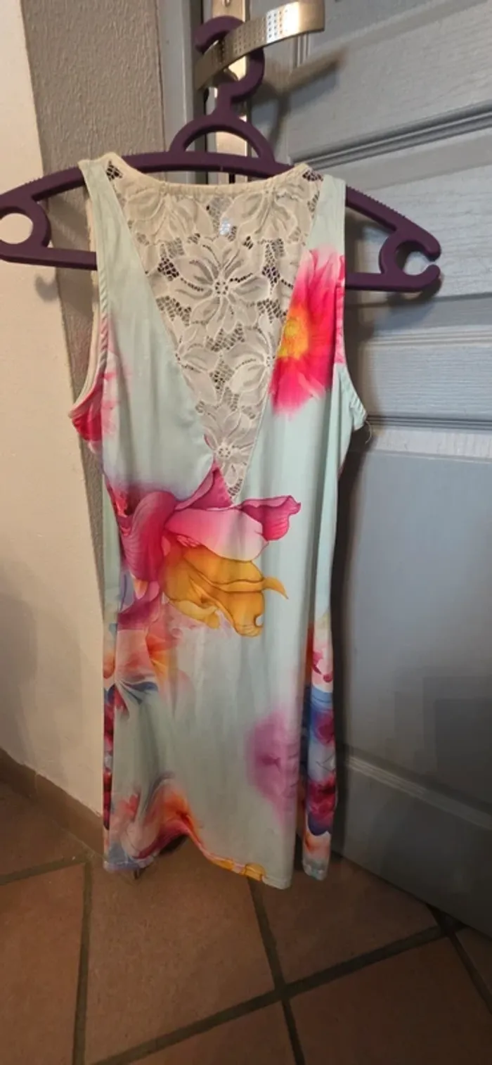 Robe sans manche - photo numéro 4