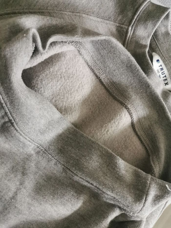 Pull 👸gris, crapule, trutex, 4ans - photo numéro 11