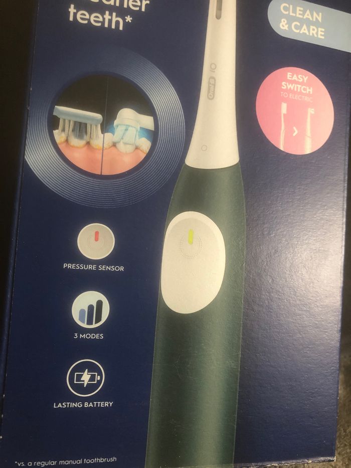 Brosse à dent électrique oral b io verte - photo numéro 3