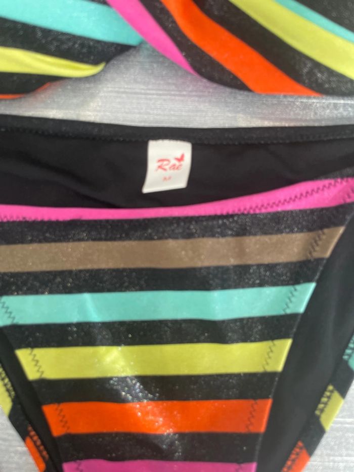 Maillot 2 pièces taille 38 - photo numéro 2