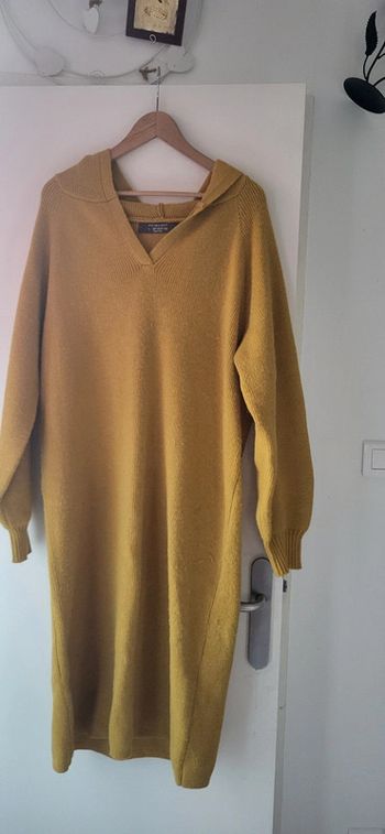 Robe pull moutarde